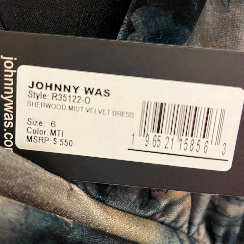 NWT! Johnny Was Sherwood Mist Velvet Dress Size 6 - Picture 11 of 11